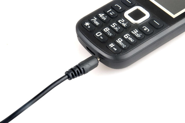 诺基亚小头充电器老人手机充电器n70小头直充小孔蓝牙耳机通用