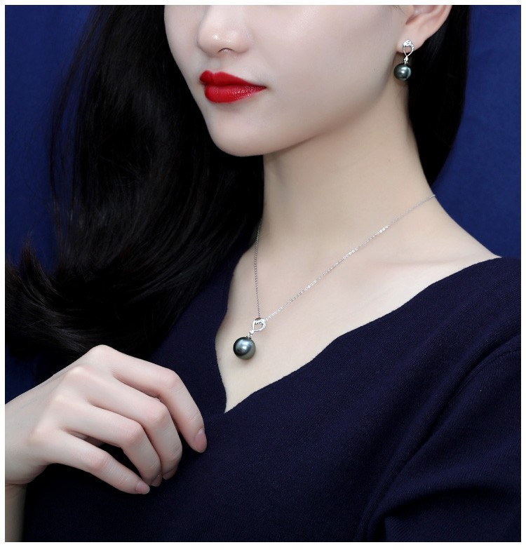 源生珠宝大溪地黑珍珠耳钉1011mm海水珍珠耳环耳饰18k金正圆强光精选