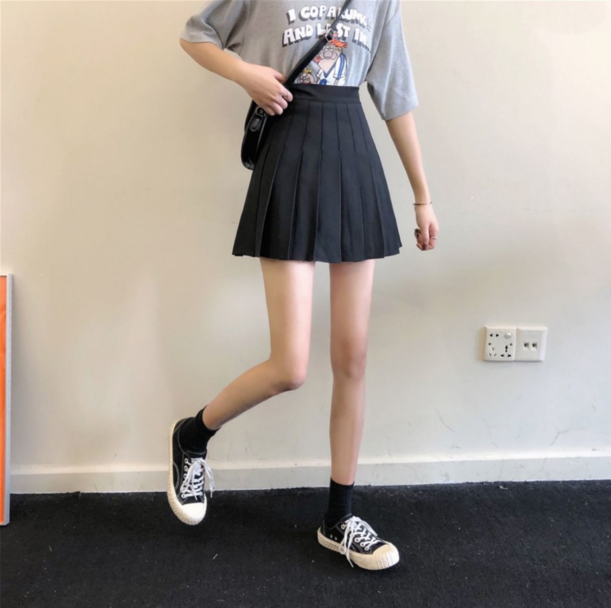 百褶裙女超短裙性感学生春夏高腰显瘦百搭2020新款半身裙子百搭潮娜