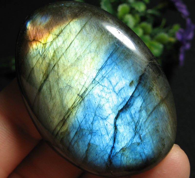 《天然月光石原石摆件拉长石矿石标本手把件鱼缸石把玩能量光谱石 50