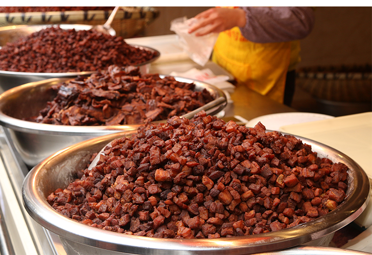 厨师卤味小食 贵州特产五花肉脆哨贵阳丁家脆哨软哨拌粉拌面小吃脆臊