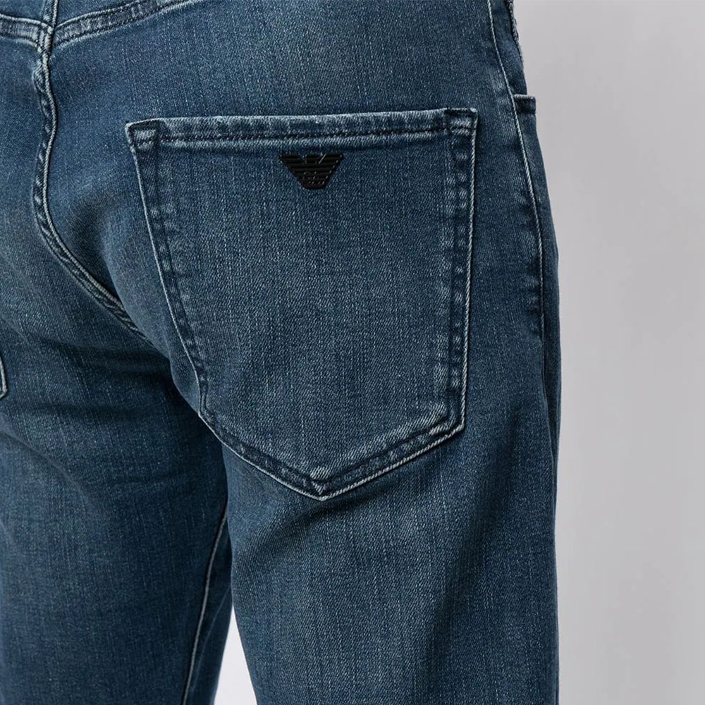 armani阿玛尼男士牛仔蓝金属鹰标饰直筒简约时尚休闲牛仔裤长裤3k1j09