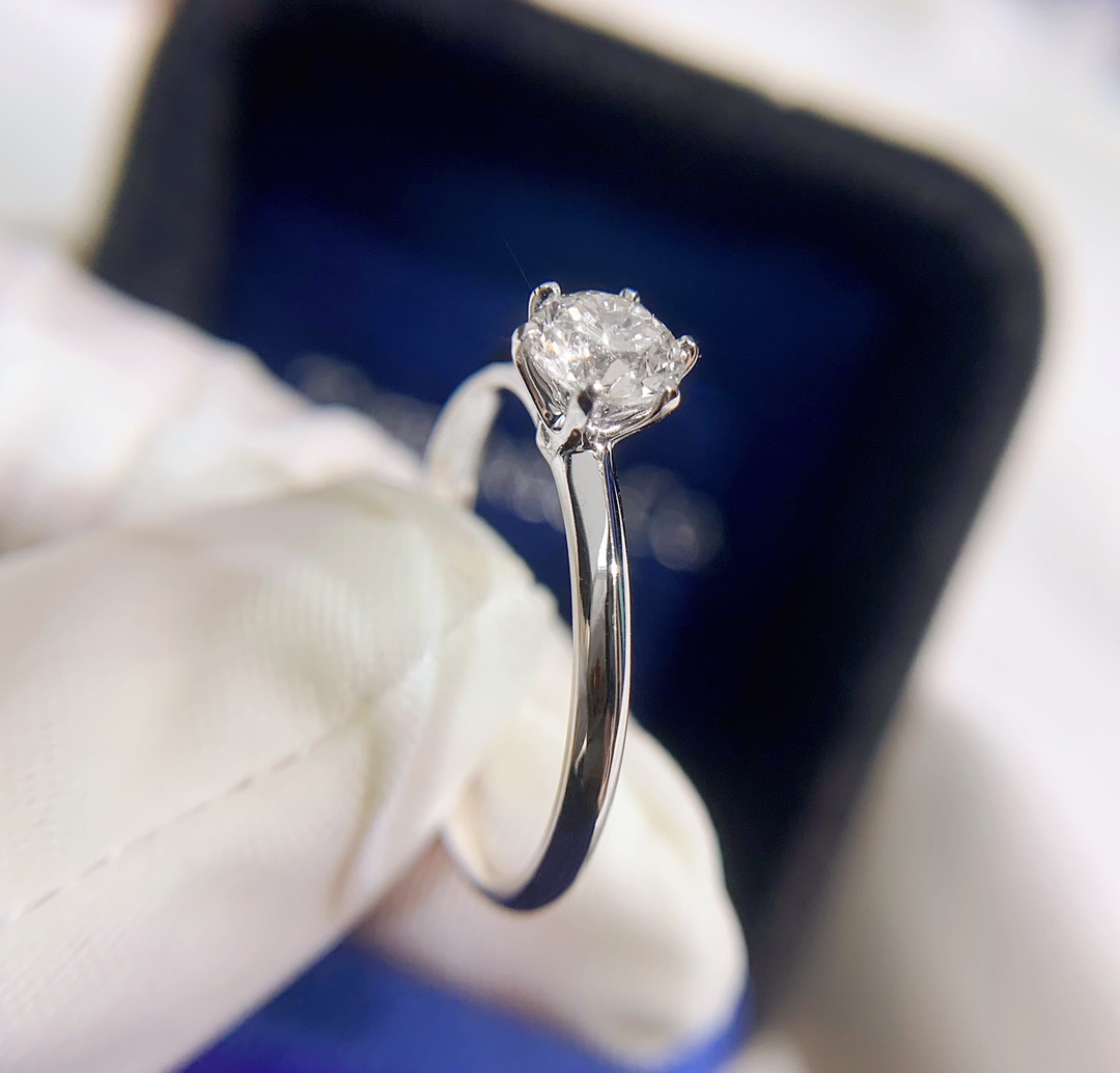 金象珠宝18k金30分特价钻石戒指经典六爪款式 14号