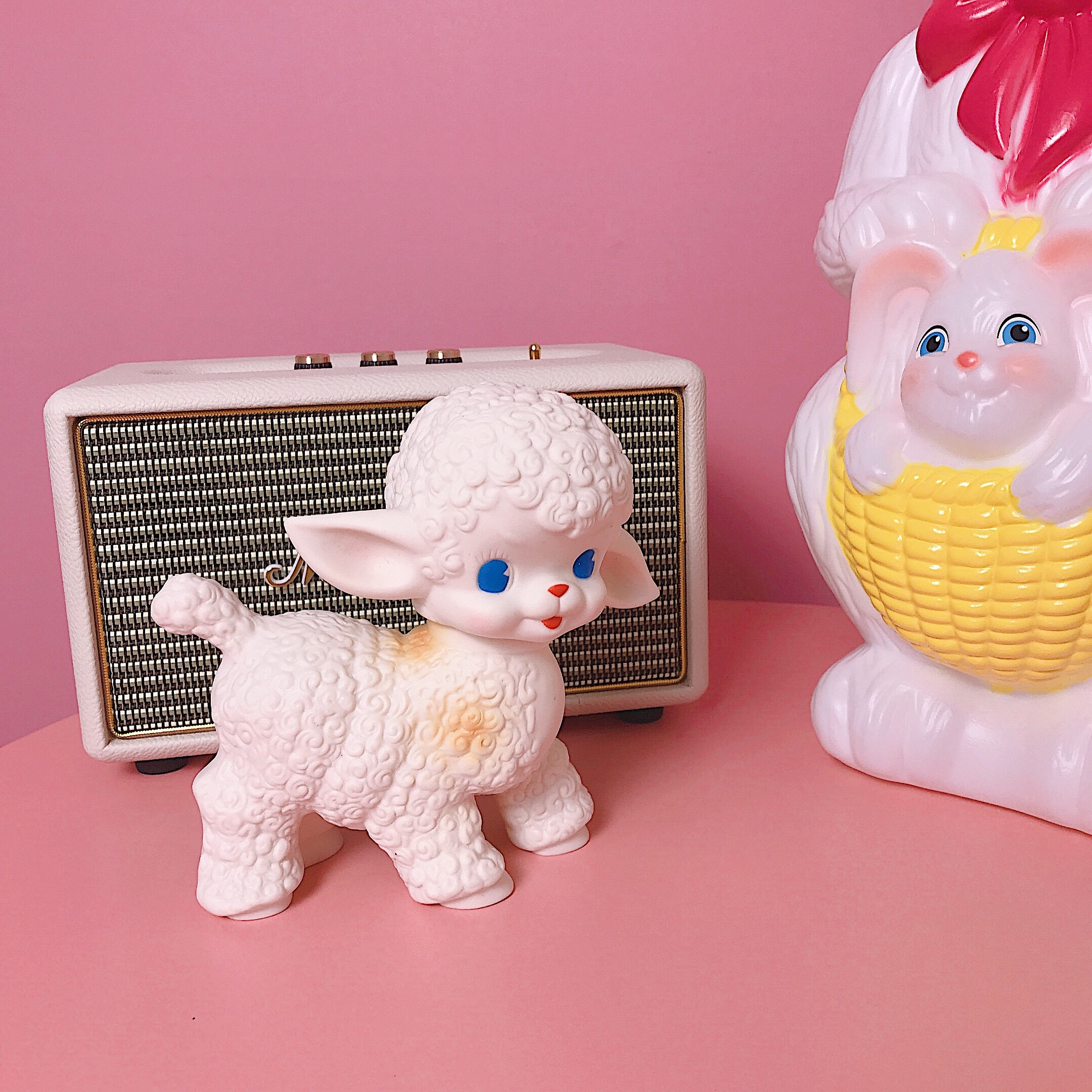 超可爱日式复古昭和小羊胶皮羊娃娃少女心桌面摆件装饰卡通玩具 封后