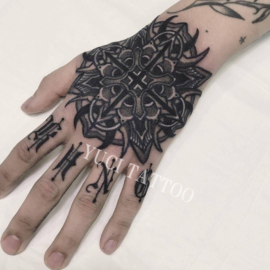 手背花臂纹身贴一份四张暗黑堕落潮流仿真男女防水持久纹身贴手背臂