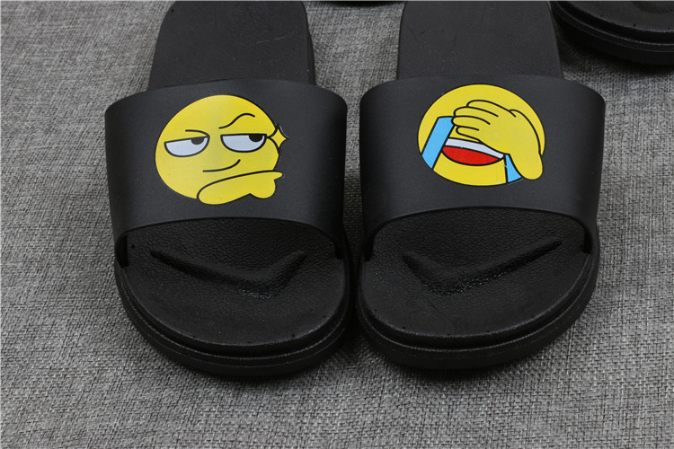 情侣拖鞋女夏室内外穿防滑软底百搭笑脸凉拖学生韩版表情拖鞋男 笑脸