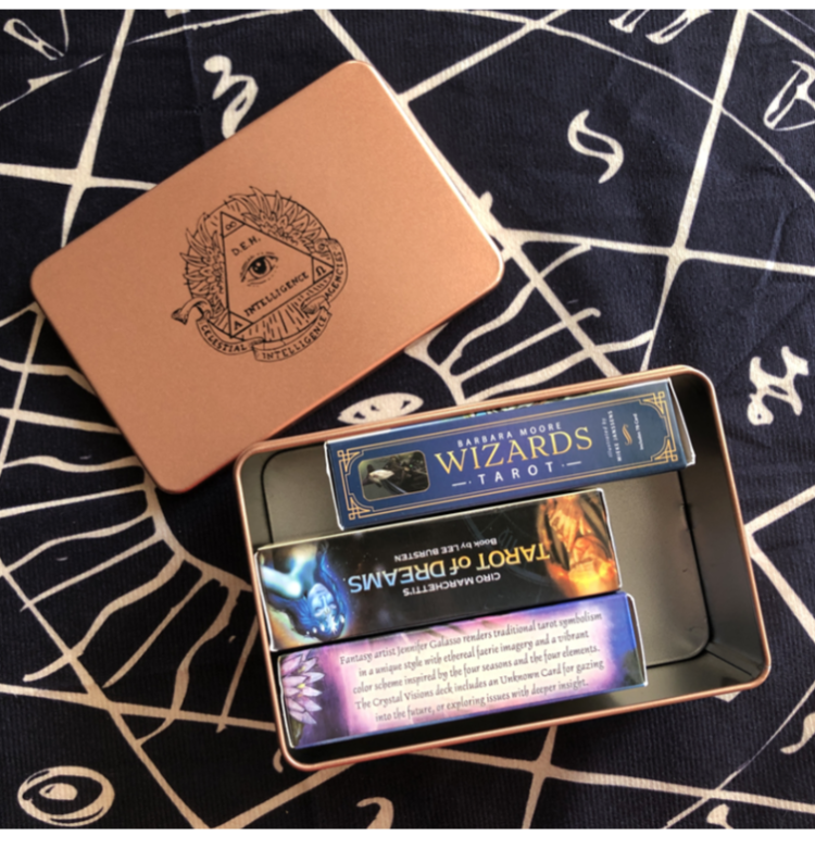 塔罗牌收纳盒上帝之眼饰品首饰盒占卜道具灵摆占星骰子铁盒饰品盒