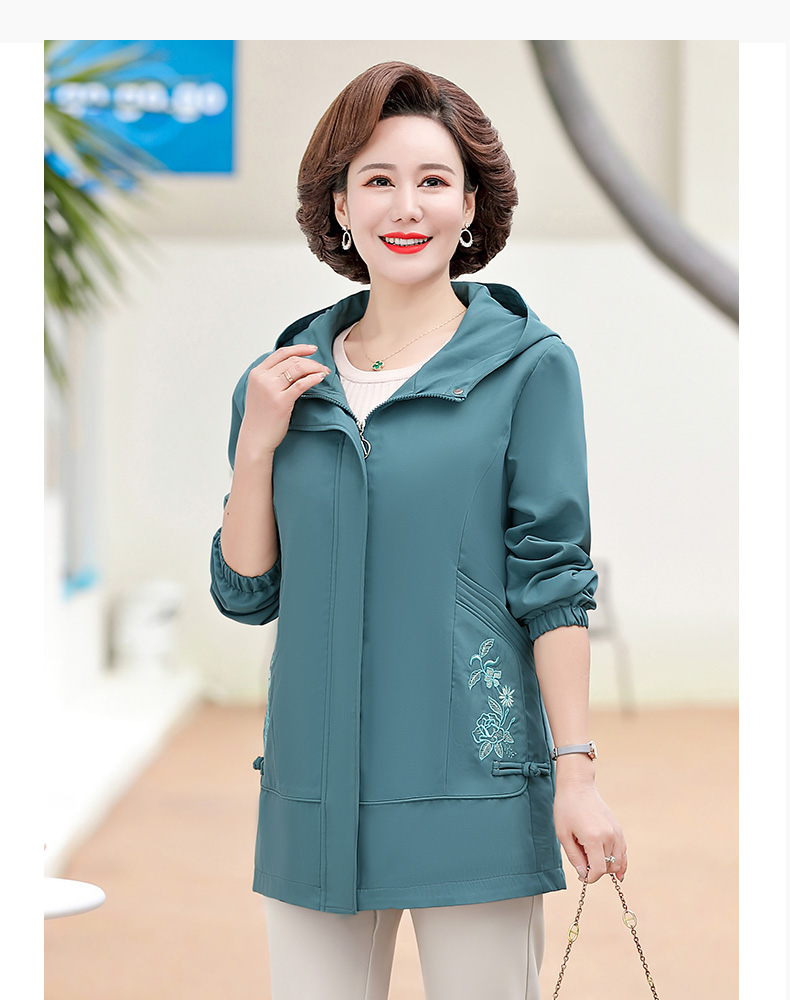 美帛妈妈春装外套中老年女春秋时尚新款连帽休闲夹克洋气上衣
