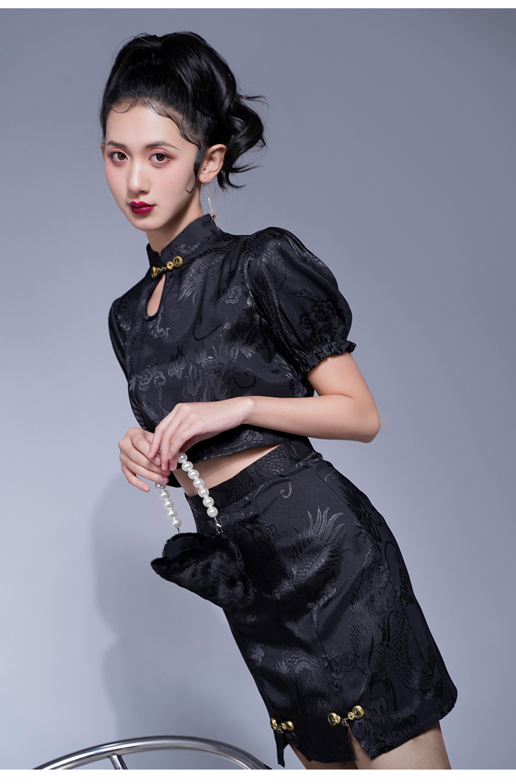 筱姿2022年春季新款国潮暗黑风龙纹提花改良旗袍套装性感纯欲小个子