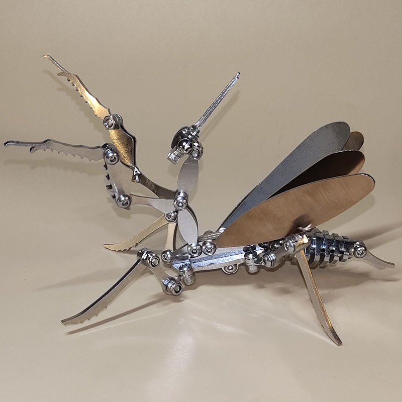 钢螳螂金属玩具之王钢螳螂金属玩具之王拼装模型成品不锈钢静态工艺