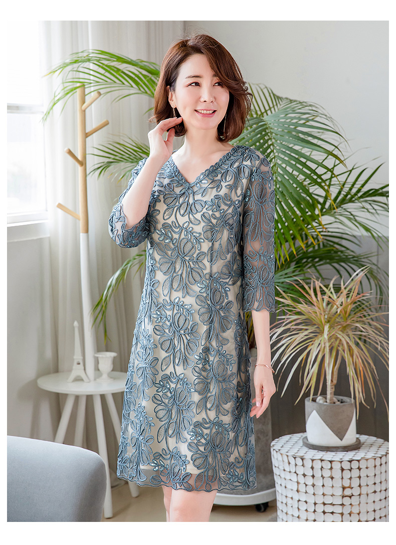 香颜(xiangyan)中老年女装 香颜品牌妈妈装2021春装新款洋气质高贵