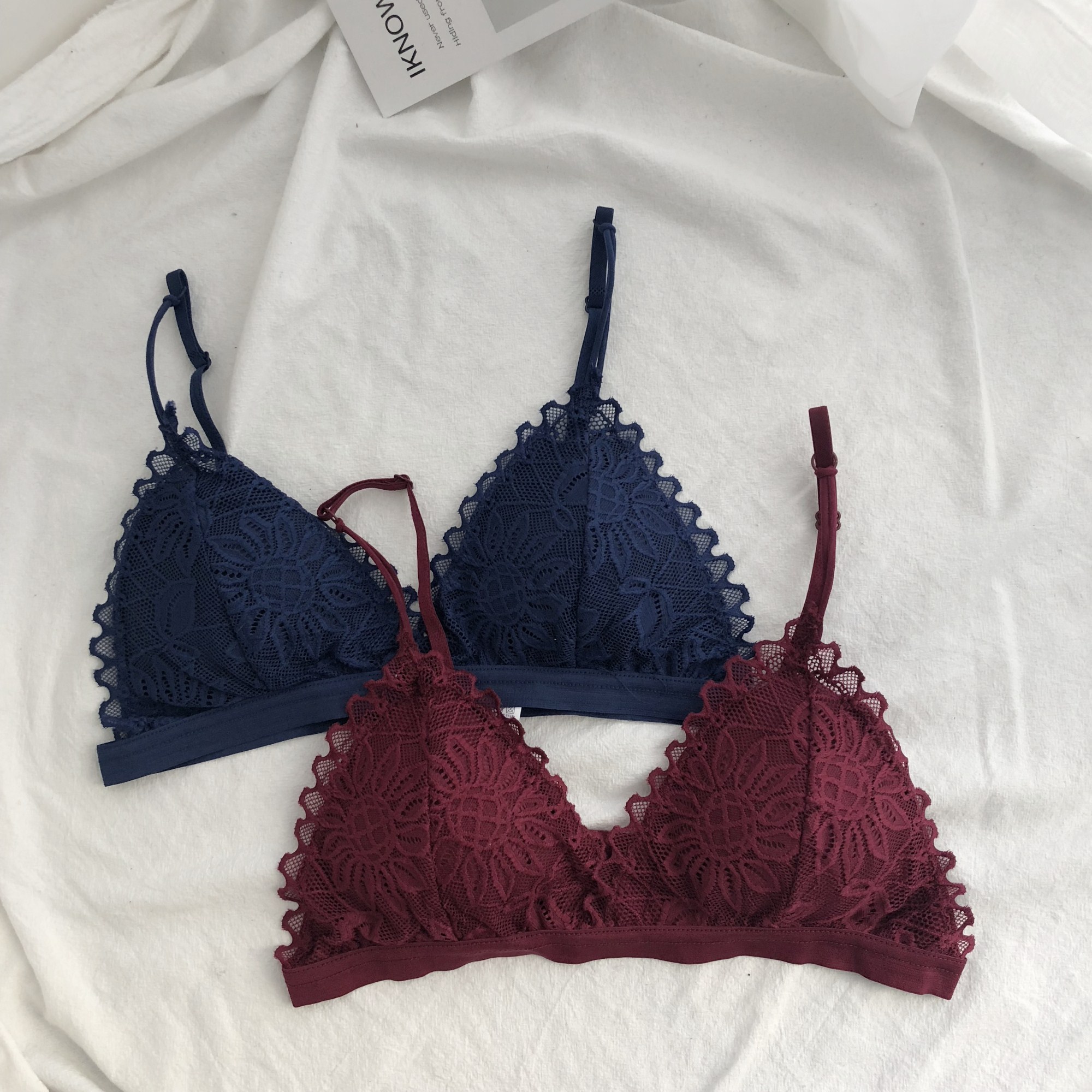 卓思哲(zhuosizhe)文胸套装 少女蕾丝性感内衣女薄款无钢圈小胸聚拢