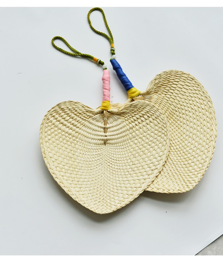 纯手工编织棕叶大蒲扇手摇扇复古宝宝扇爱心扇精编款手胶吊绳大扇三维