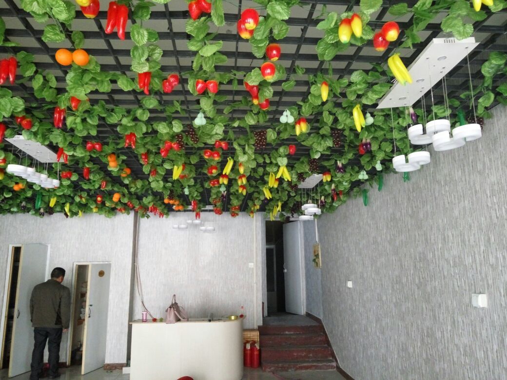 仿真水果藤蔓藤条吊顶装饰屋顶塑料果蔬菜农家院超市装饰果蔬大叶小