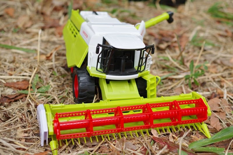 联合收割机模型 小麦收获机玉米青饲机儿童玩具惯性车 大号农夫车