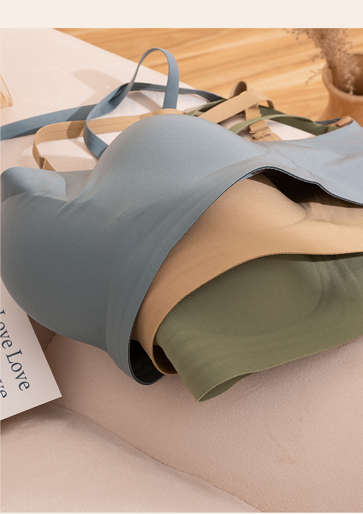 可莉允果冻胶内衣女小胸聚拢平胸专用1824周岁无痕无钢圈不空杯文胸罩