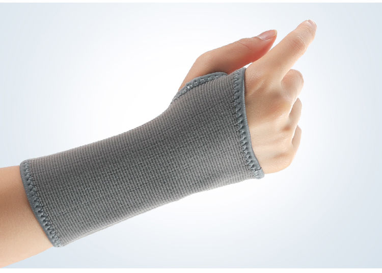 保暖护腕透气男女运动排球扭伤防寒腱鞘妈妈手鼠标手护手腕套春夏