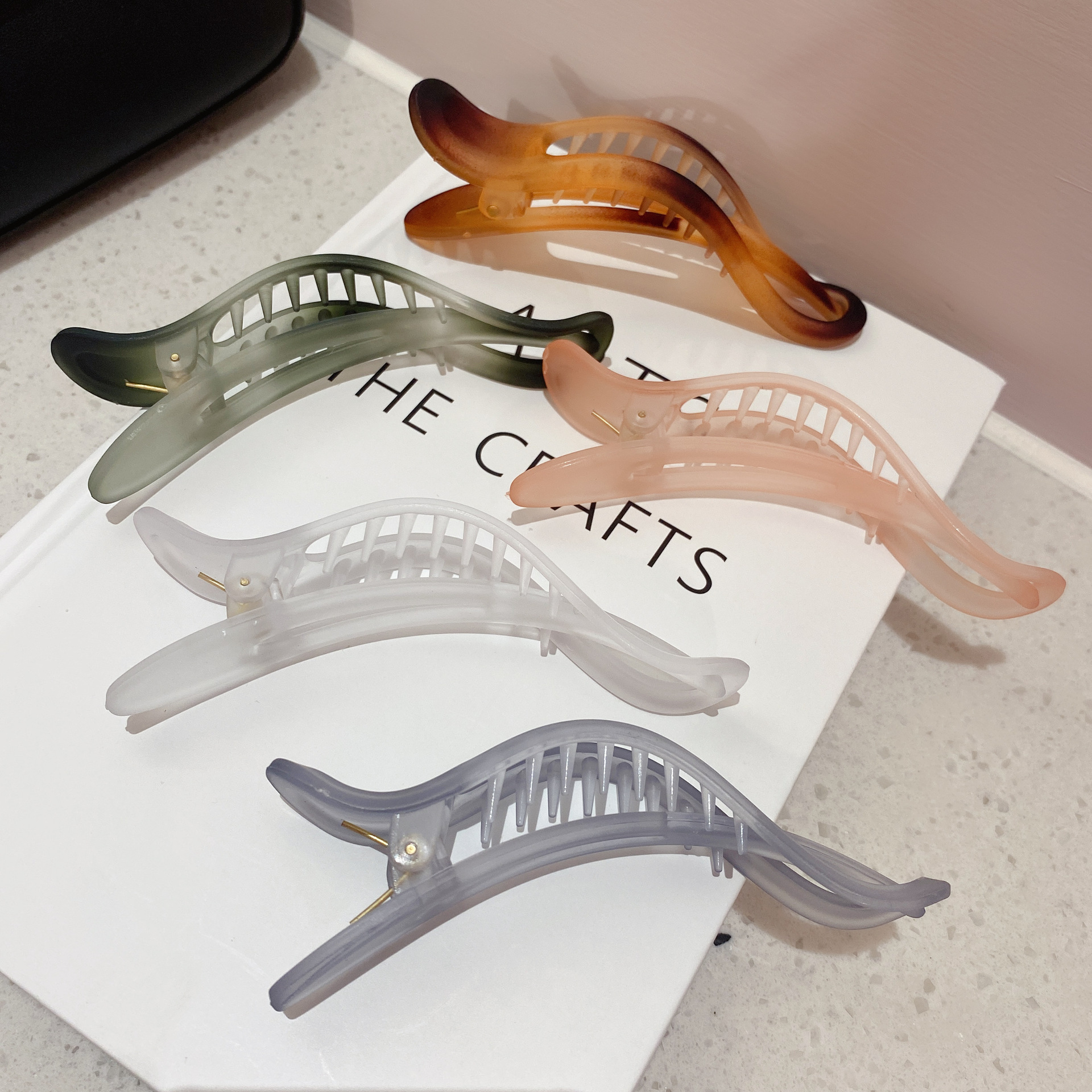 韩式鸭简约磨砂后脑勺大号鲨鱼夹盘发抓夹头发夹子头饰发饰品