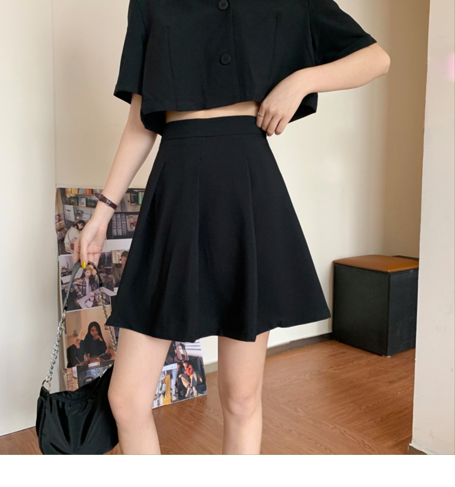 腰型:高腰裙长:短裙裙型:百褶裙服装版型:直筒型适用人群:女士适用