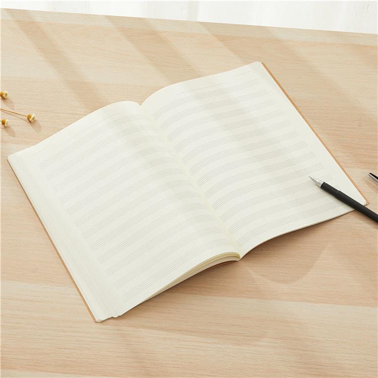 钢琴音乐本16k五线谱本子加厚学生乐谱本牛皮纸五线谱本