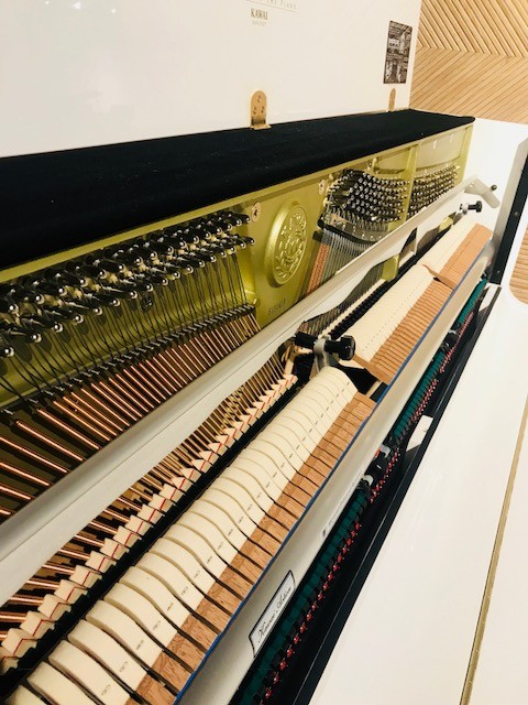 【二手a 】卡瓦依钢琴kawai k25 k30 k35 k3 k300 k400卡哇伊卡哇依