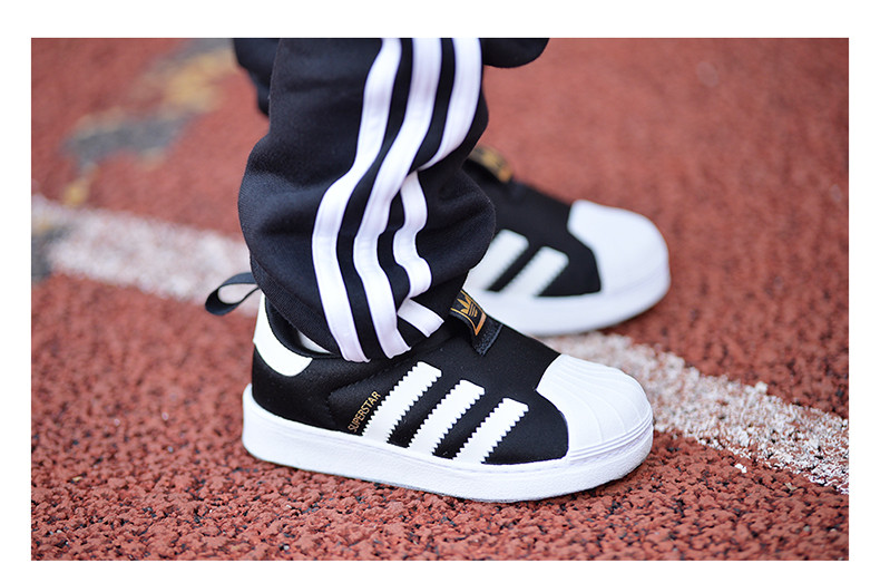 阿迪达斯童鞋男童贝壳头三叶草婴童小童休闲运动鞋s82711 s32130