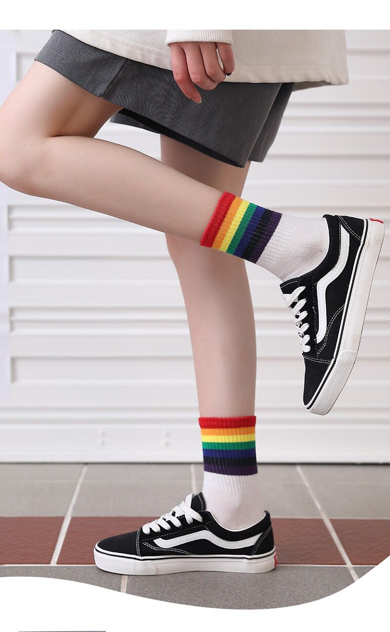 suntek彩虹袜子女中筒袜秋冬可爱日韩系高筒条纹运动中筒网红长袜ins