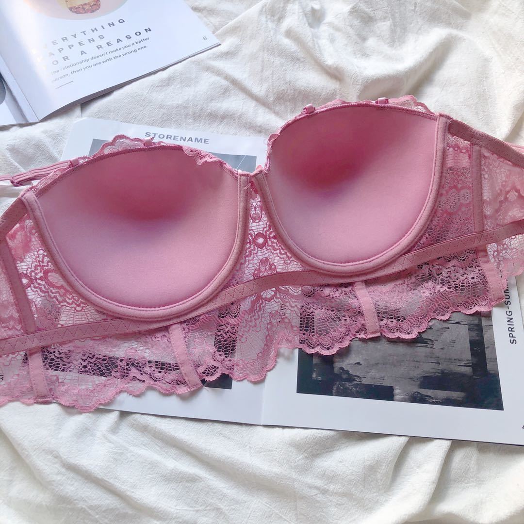 《可爱少女聚拢性感蕾丝内衣提胸防下垂迷人半杯大码胖mm文胸套装