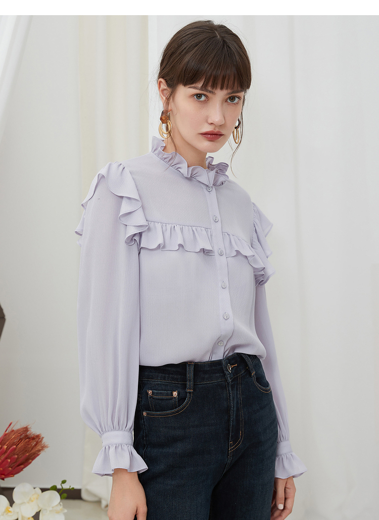 伊布都ibudu2020秋季新款木耳边圆领荷叶边喇叭袖长袖直筒衬衫女