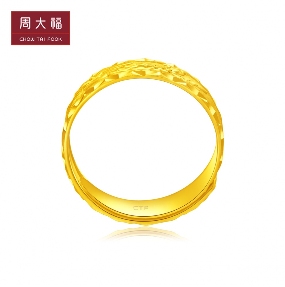 周大福婚嫁龙凤戒凤戒金戒指 情侣对戒女计价eof227精品