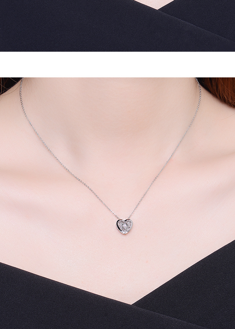 金至福18k金钻石项链女锁骨链女款爱心项链灵动车花显钻经典小清新送