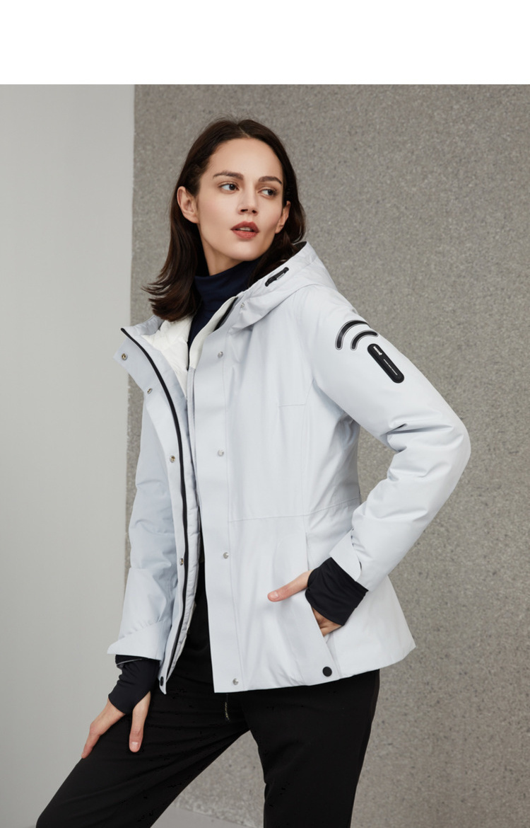 波司登2019新品goretex连帽简约女士户外秋冬中款羽绒服b90131110