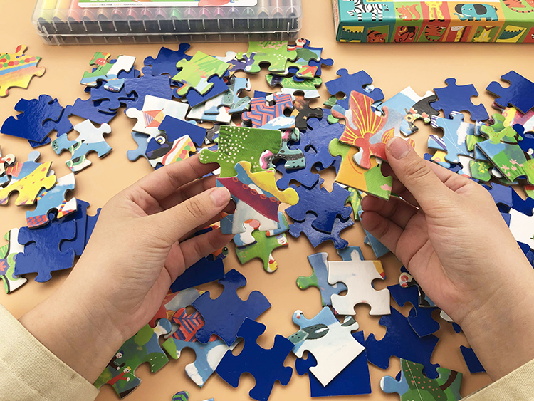 惠典正版小红花放风筝拼图100块儿童益智拼图宝宝智力开发平图拼图