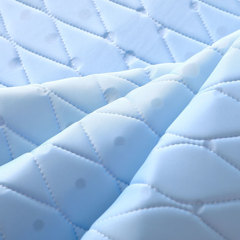 百丽丝家纺水星出品如烟似梦凉感乳胶凉席