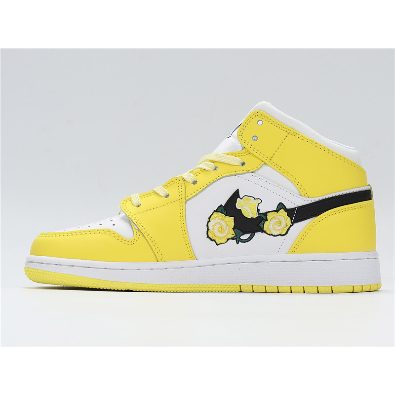 jordan1aj1白黄花卉刺绣女鞋中帮轻便透气篮球运动跑鞋av5174700