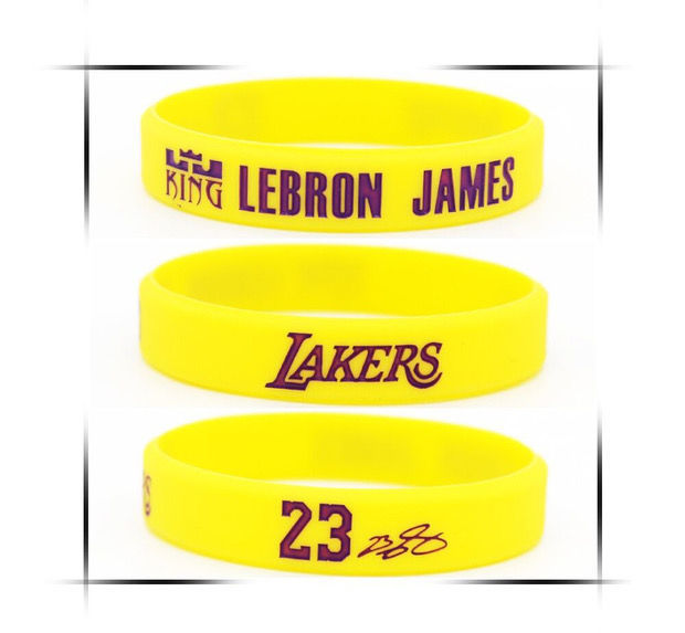 篮球手环詹姆斯湖人队詹皇23号签名珍藏版夜光运动硅胶腕带男v9