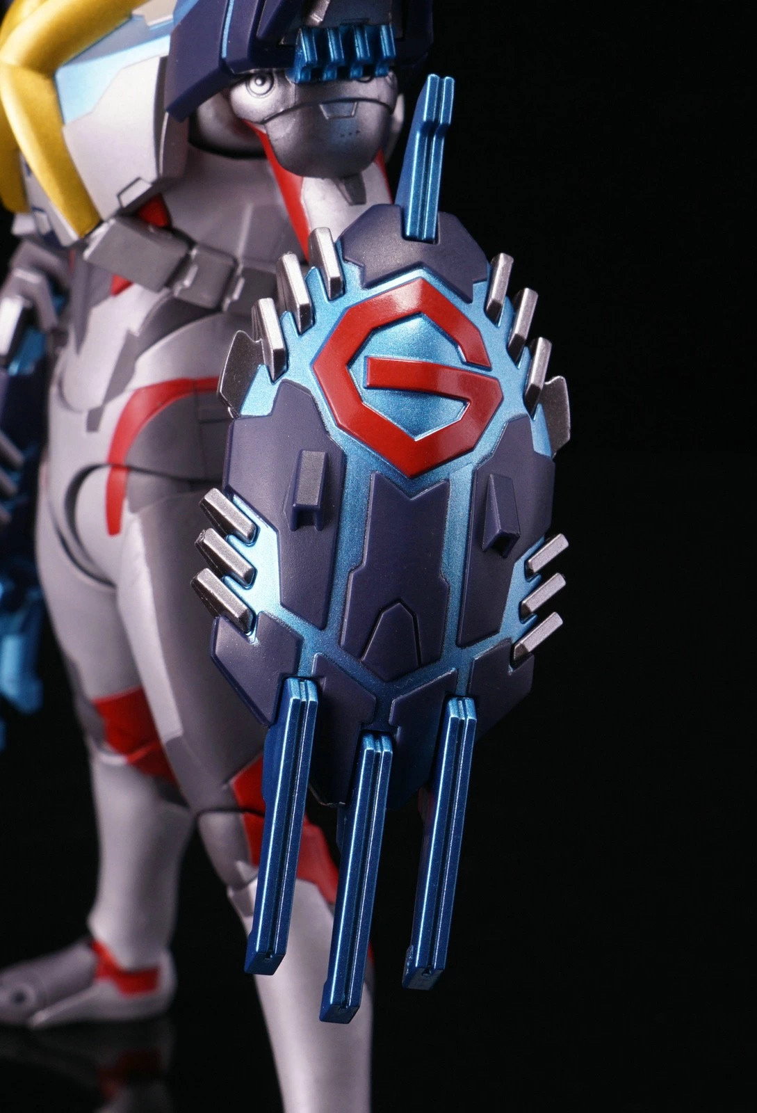 真智力shf艾克斯哥莫拉装甲手办儿童男孩超可动玩具模型摆件人偶发光