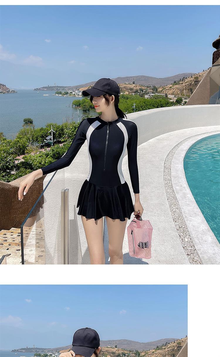 泳衣女夏长袖防晒遮肚显瘦性感游泳衣成人连体保守学生泳装