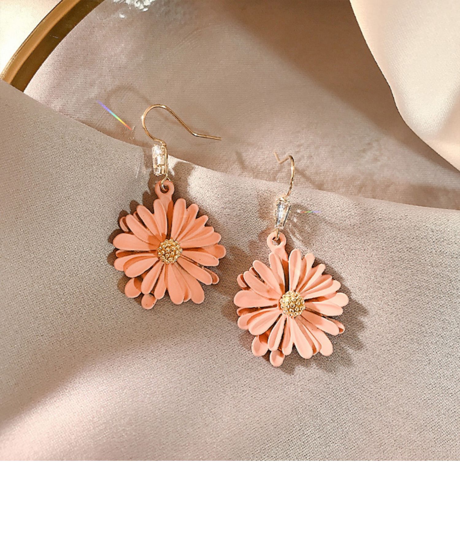 小雏菊耳环女长款耳坠花朵款法式耳钩2020春夏新款耳饰韩版长款草绿色