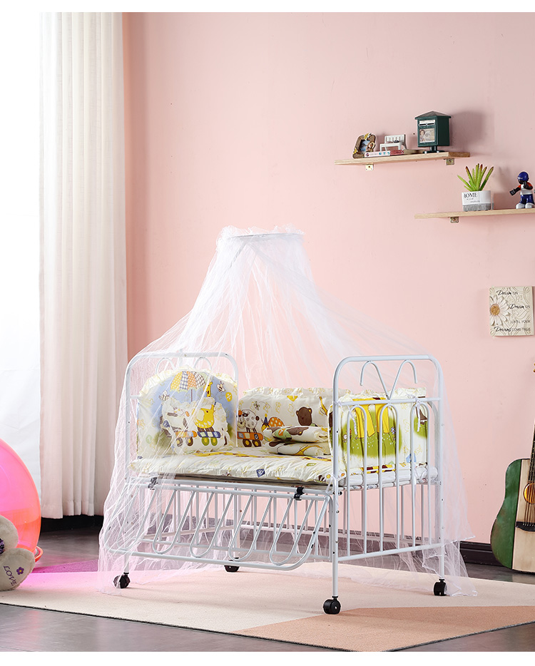 逸家伴侣婴儿床铁床儿童bb床儿宝宝床带蚊帐睡床可拼接大人床防护床