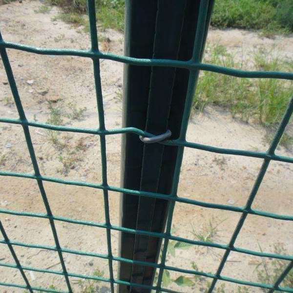 牛栏网铁丝网立柱子铸铁防护栏杆实心柱尖头柱加厚养殖牛羊围栏网15