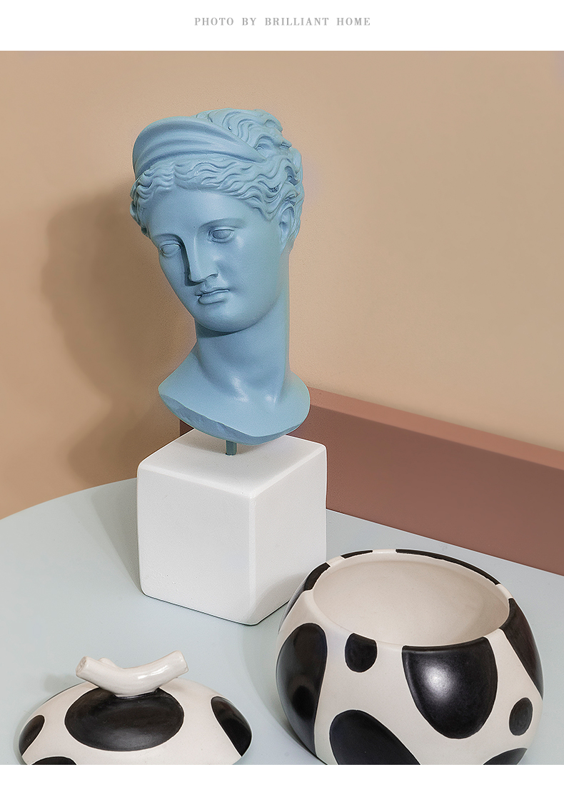 北欧艺术彩色石膏像创意家居装饰品客厅酒柜电视柜办公室桌面摆件狩猎