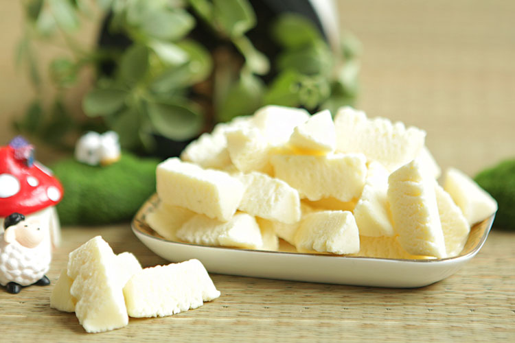 塔拉额吉蒙古酪酥酸奶味内蒙古奶酪鲜奶吧食店原料奶食1袋