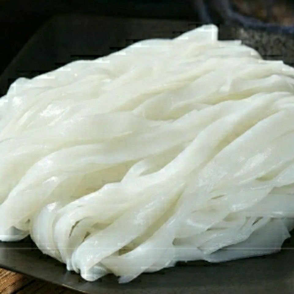 《广东河粉5斤粉皮凉皮凉皮粉2斤凉粉 豌豆粉 湿粉 沙河粉土豆淀粉