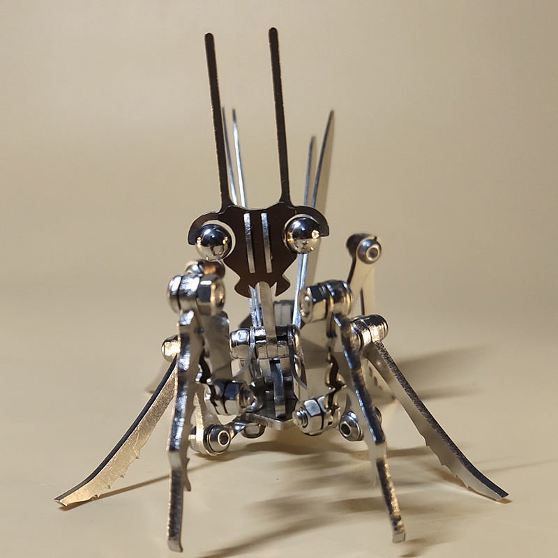 钢螳螂金属玩具之王钢螳螂金属玩具之王拼装模型成品不锈钢静态工艺