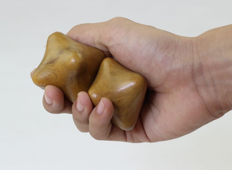 老人健身手球六角健身保健手球手转球木质香木按摩器手心按摩手球