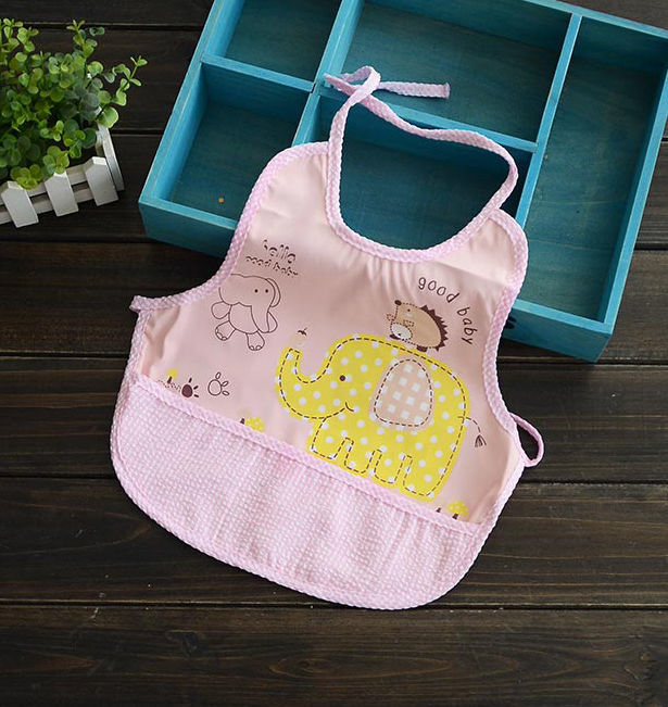 吃饭围兜宝宝饭兜防水围嘴婴儿童小孩喂饭系带防脏无袖罩衣画画衣粉色