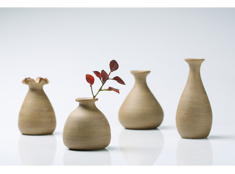yicheng创意小花器现代个性手工陶瓷日式花插花瓶客厅家居装饰工艺品