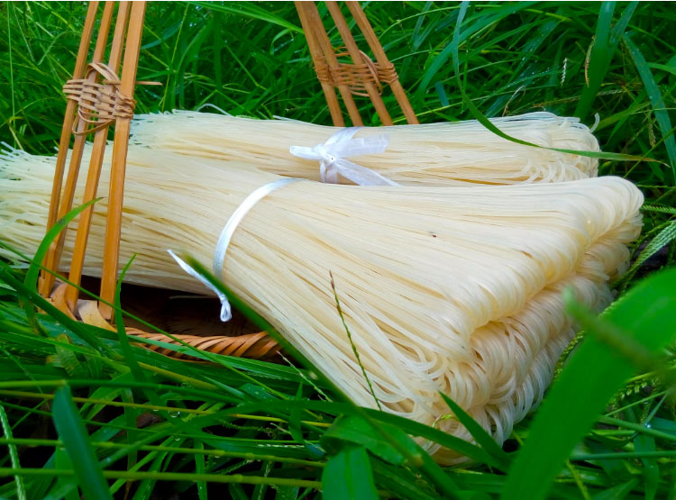 馋宝驾到 粉干粉丝米线散装桂林干米粉米线袋装粗条纯大米5斤无添加 5