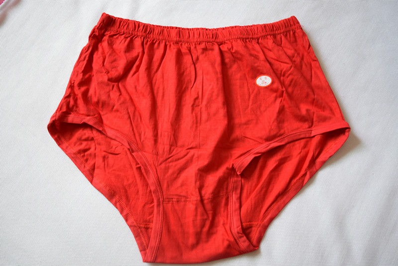 3条装中老年内裤女加肥加大特大码老年人老式裤头大码棉短裤